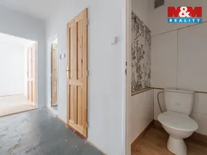 Prodej bytu 2+1, Bukovany, 51 m2