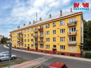 Prodej bytu 2+1, Bukovany, 51 m2