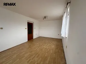 Pronájem bytu 1+1, Jistebnice, Nad Hřištěm, 39 m2