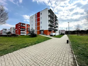 Pronájem bytu 2+kk, Praha - Háje, Loosova, 55 m2