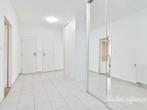 Pronájem bytu 3+kk, Brno, Vlárská, 92 m2