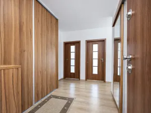 Prodej bytu 4+1, Jirkov, SNP, 76 m2