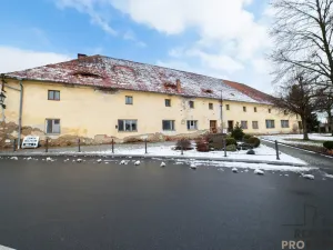 Prodej obchodního prostoru, Chudenice, Mírové nám., 1906 m2