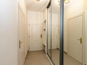 Pronájem bytu 1+kk, Praha - Vinohrady, Záhřebská, 30 m2