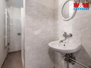 Prodej rodinného domu, Velim - Vítězov, 450 m2