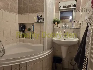 Prodej bytu 2+1, Opava, Tyršova, 66 m2