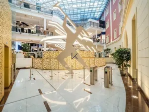 Pronájem kanceláře, Praha - Nové Město, náměstí Republiky, 194 m2