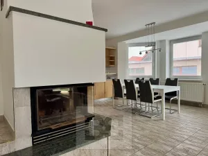 Pronájem rodinného domu, Česká, 200 m2