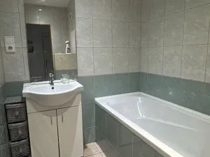 Pronájem bytu 2+1, Děčín - Děčín VI-Letná, 70 m2