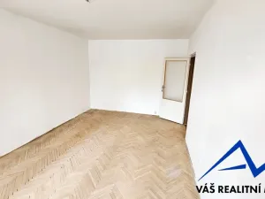 Pronájem bytu 1+1, Karviná, Borovského, 42 m2