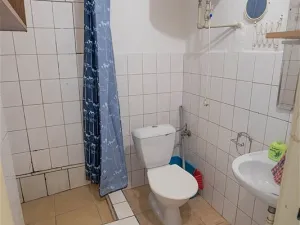 Prodej komerční, Praha, U plynárny, 300 m2