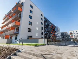 Pronájem bytu 2+kk, Praha - Vysočany, Strnadových, 55 m2