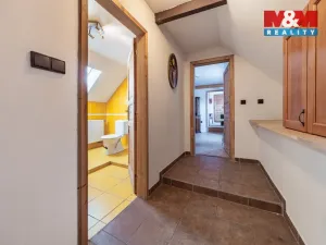 Prodej rodinného domu, Pluhův Žďár, 300 m2