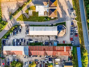 Prodej obchodního prostoru, Hodonín, Brněnská, 660 m2