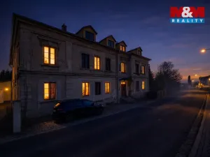 Prodej bytu 3+1, Nový Bor - Arnultovice, Gen. Svobody, 183 m2