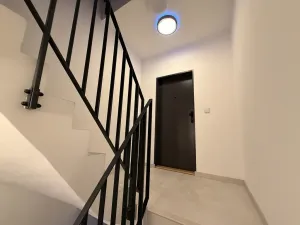 Pronájem bytu 3+kk, Mladá Boleslav - Čejetice, Koněvova, 71 m2