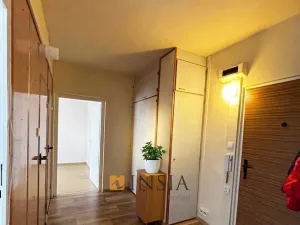 Prodej bytu 2+1, Roztoky, 51 m2