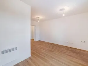 Prodej bytu 2+kk, Praha - Zbraslav, Elišky Přemyslovny, 39 m2