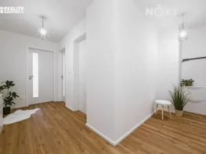 Prodej bytu 3+kk, Brno, Komárovská, 71 m2