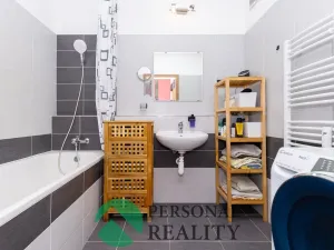 Prodej bytu 4+kk, Pardubice, Bělehradská, 80 m2