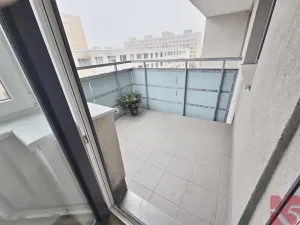 Pronájem bytu 2+kk, Praha - Žižkov, V zahrádkách, 55 m2