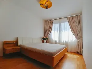 Pronájem bytu 3+kk, Praha - Smíchov, U Dívčích hradů, 93 m2