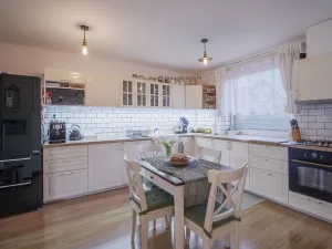 Prodej rodinného domu, Jičín, 252 m2