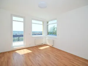 Pronájem bytu 5+kk, Praha - Libeň, Nad Okrouhlíkem, 186 m2