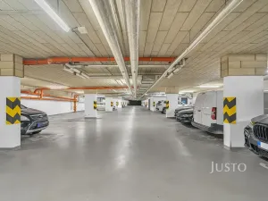 Prodej bytu 2+kk, Praha - Uhříněves, Oty Bubeníčka, 45 m2