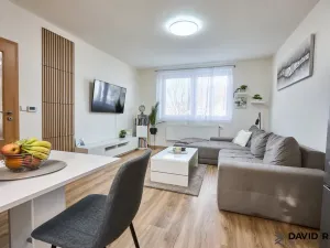 Prodej bytu 2+kk, Rajhrad, Komenského, 49 m2