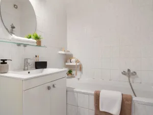 Prodej bytu 2+kk, Pohořelice, Znojemská, 45 m2