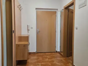 Pronájem bytu 2+kk, Zlín, Na Honech I, 56 m2