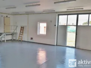Pronájem skladu, Kostelec nad Labem, T. G. Masaryka, 316 m2