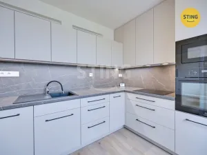 Prodej bytu 4+1, Uherské Hradiště, Stará Tenice, 77 m2