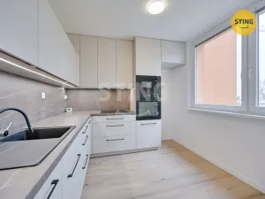 Prodej bytu 4+1, Uherské Hradiště, Stará Tenice, 77 m2