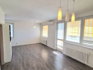 Prodej bytu 3+kk, Pardubice, Luďka Matury, 71 m2