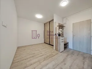 Prodej bytu 3+1, Jindřichův Hradec - Jindřichův Hradec IV, Jakubská, 68 m2