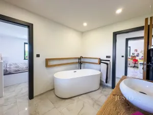 Prodej rodinného domu, Všejany, Pod Horama, 213 m2