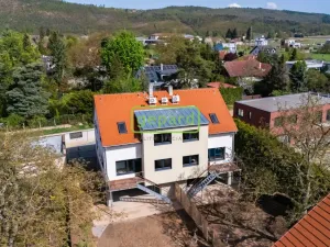 Pronájem rodinného domu, Dobřichovice, Ke Křížku, 140 m2