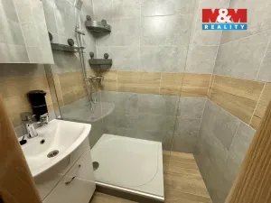 Pronájem bytu 2+1, Ostrava - Poruba, Čkalovova, 58 m2