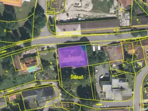 Prodej rodinného domu, Štěkeň, U Zámku, 1624 m2