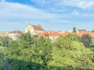 Pronájem kanceláře, Praha, Karlovo náměstí, 129 m2