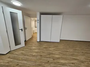 Pronájem bytu 2+kk, Hlučín - Darkovičky, Vřesinská, 43 m2