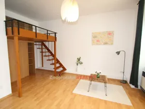 Pronájem bytu 1+1, Znojmo, Čermákova, 39 m2