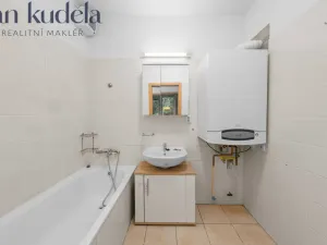 Pronájem bytu 2+kk, Brno, Kovařovicova, 49 m2