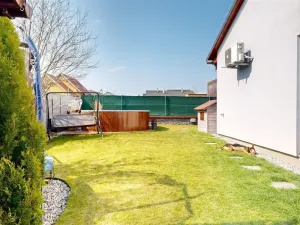 Prodej rodinného domu, Králův Dvůr - Levín, Na Vyhlídce, 84 m2