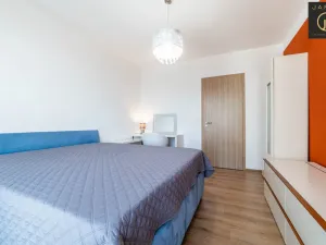 Pronájem bytu 3+kk, Praha - Malešice, Nad úžlabinou, 130 m2
