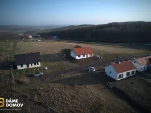 Prodej pozemku pro bydlení, Suchov, 702 m2