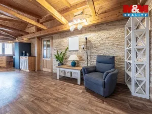 Prodej rodinného domu, Blatno - Mezihoří, 384 m2