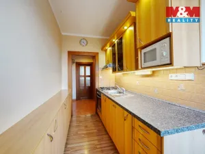 Pronájem bytu 3+1, Plzeň - Skvrňany, Macháčkova, 70 m2